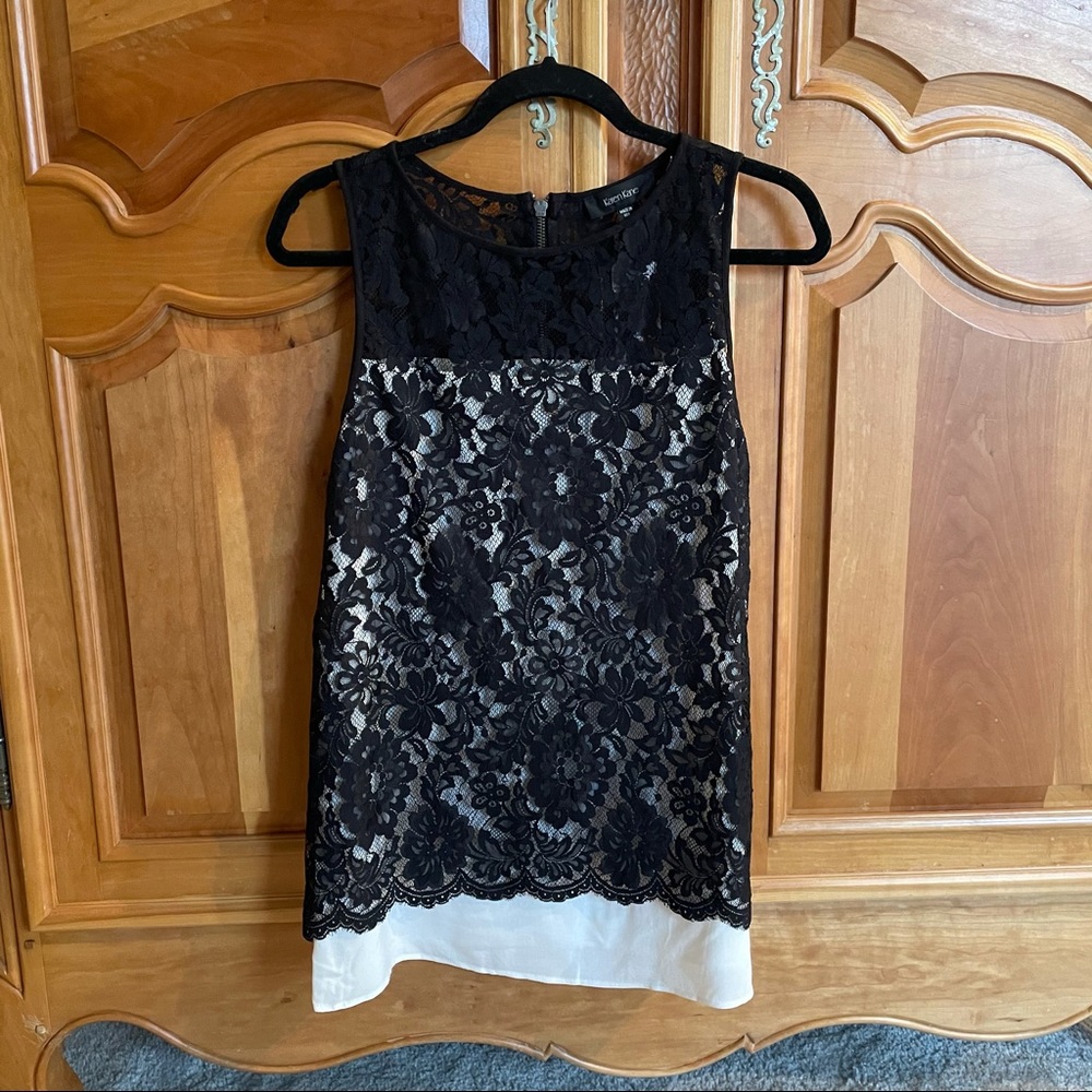 Karen Kane Turkish Lace Tank Top